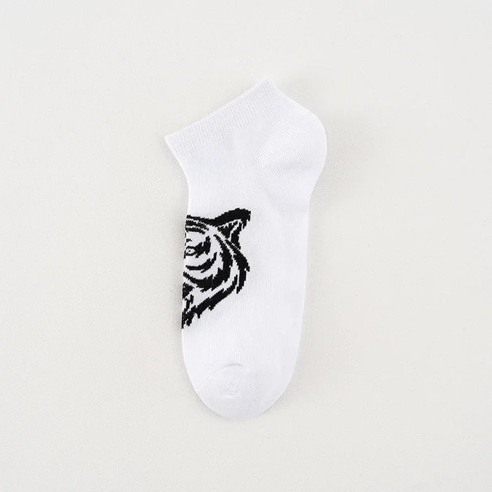 Men's Socks Cotton Animal Print College Style Cartoon Black White Panda Lion Eagle Tiger Wolf Sports Short Socks Hip Hop Man Sox